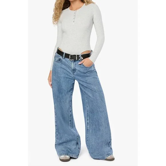 WeWoreWhat Womens Henley Bodysuit Gray Sz M Ribbed Long-Sleeve Comfy Stretch NWT - Picture 1 of 11